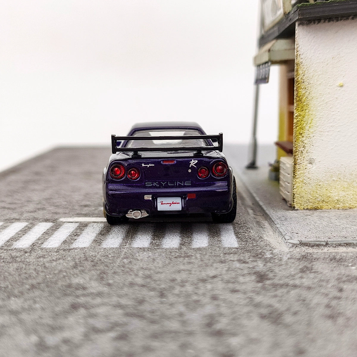 MINIGT 1:64 Nissan Skyline GT-R Tommykaira R-z Midnight Purple Alloy car model
