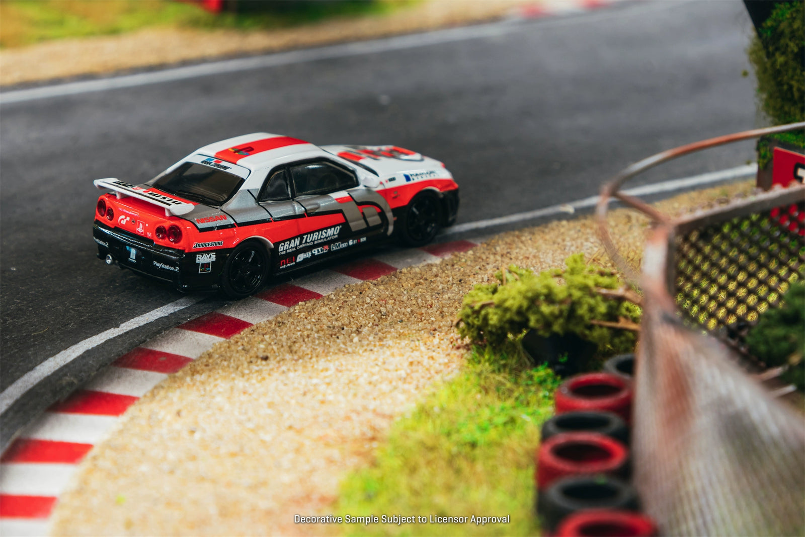 Tarmac Works 1:64 TW Nissan GTR34 Z tune GT Alloy car model