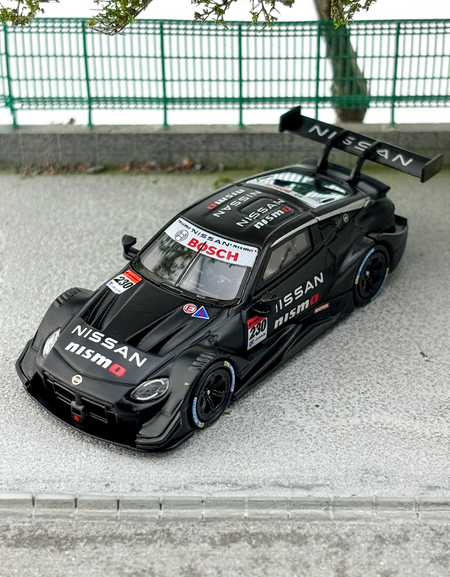 MINIGT 1:64 #755 Nissan Z GT500 230 Alloy car model