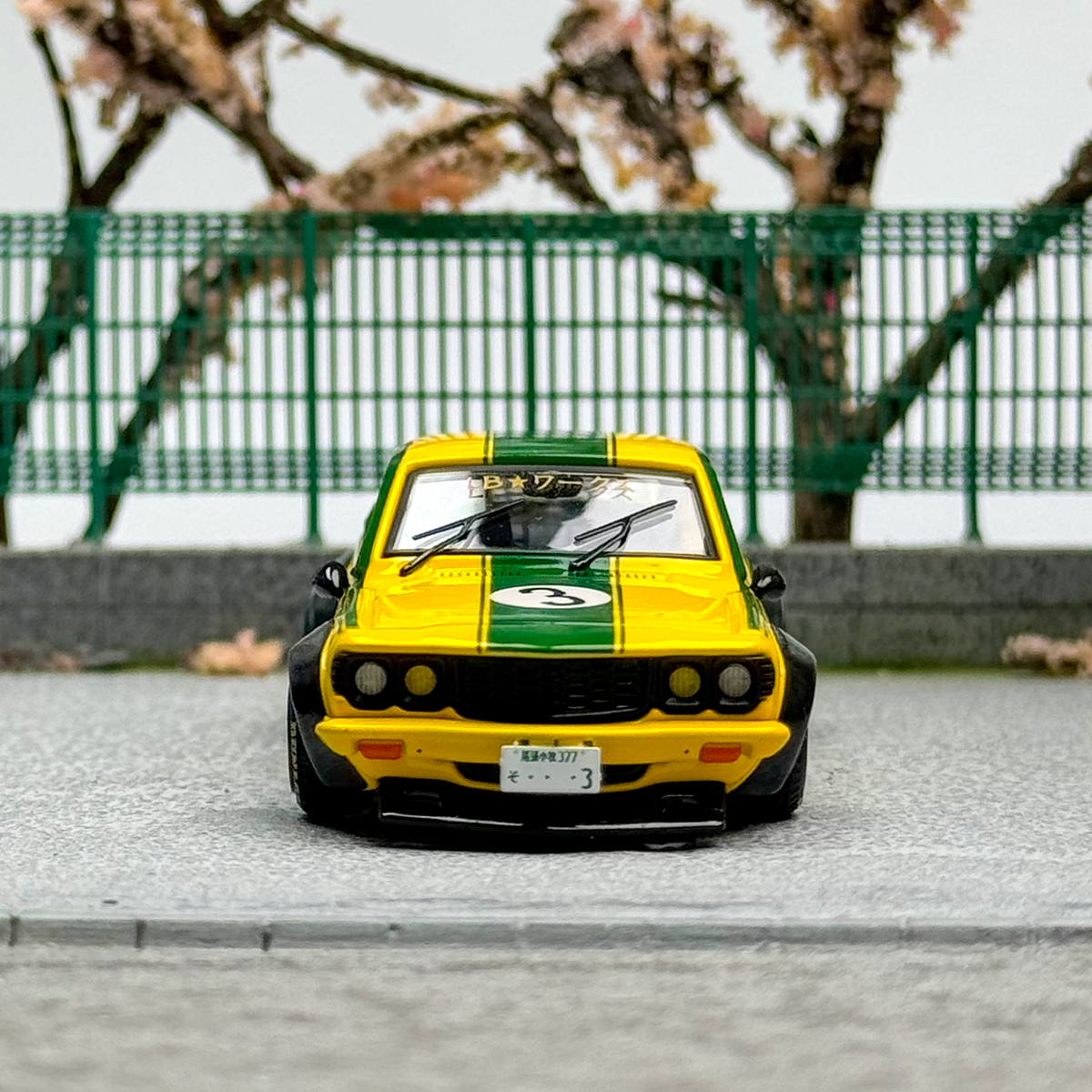 INNO 1:64 LBWK MAZDA RX3 SAVANNA Alloy car model