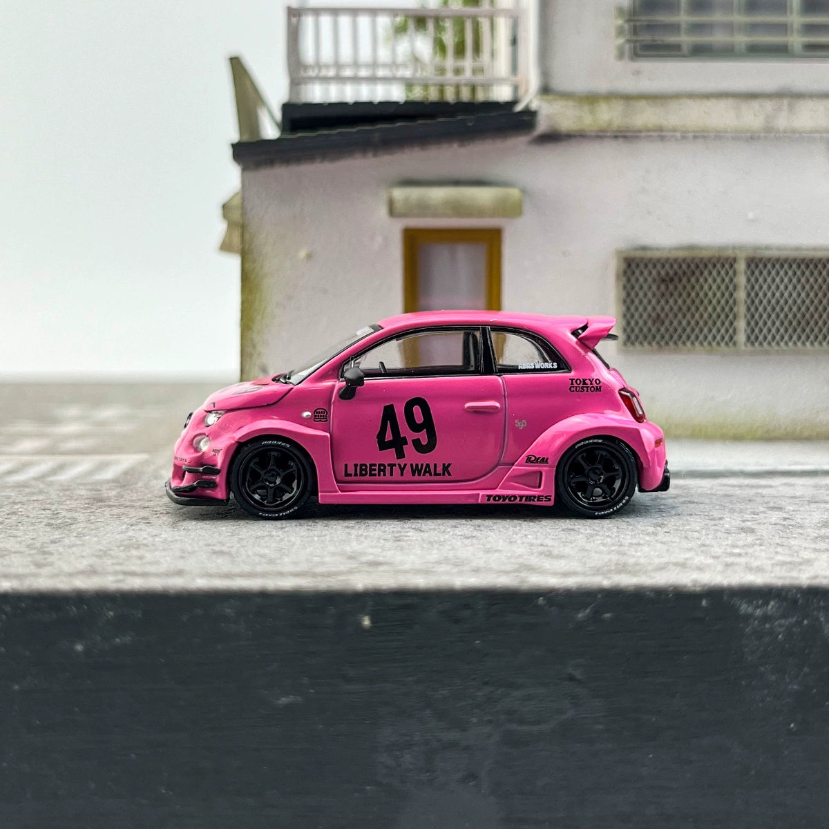 MINIGT #851 1:64 Fiat ABARTH LB 595 PINK  Alloy car model