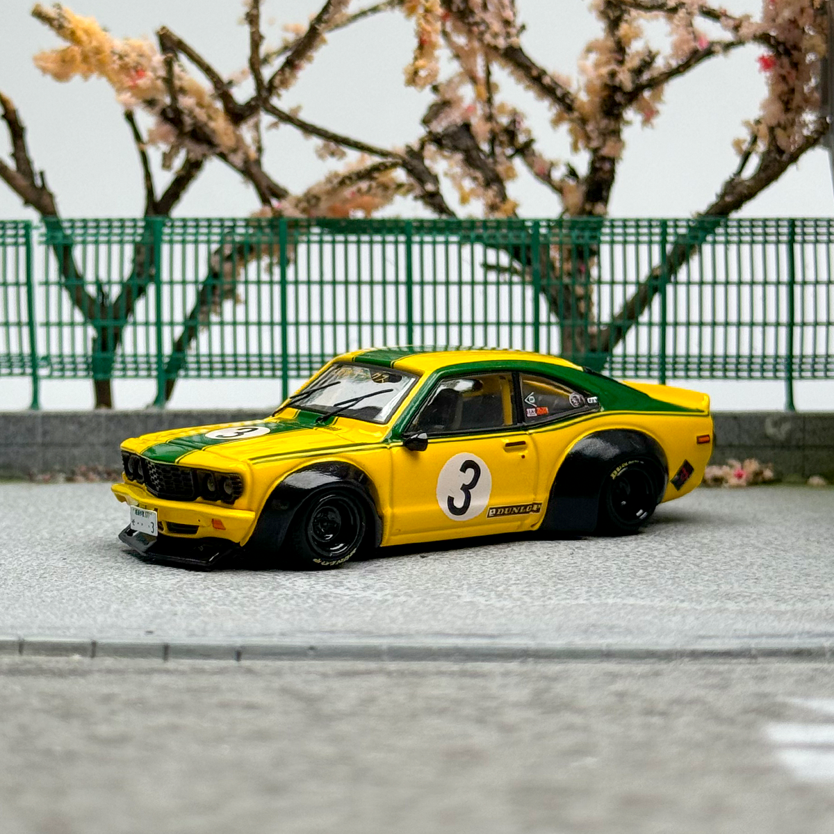 INNO 1:64 LBWK MAZDA RX3 SAVANNA Alloy car model