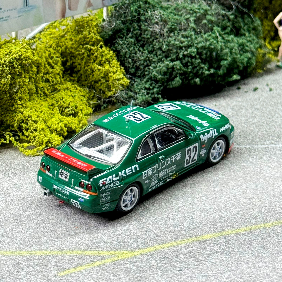 INNO 1:64 Nissan Skyline GT-R R33 Tokachi 24H 1996 #32