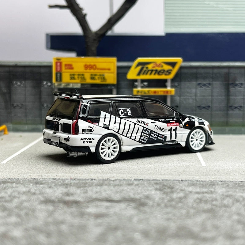 TARMAC WORKS 1:64 Mitsubishi Lancer Evolution Wagon Alloy car model