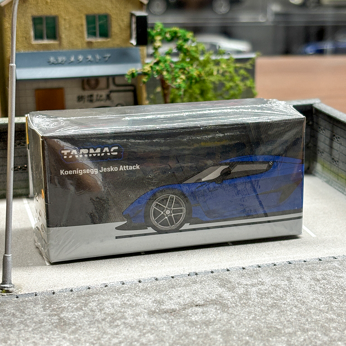 Tarmac Works TW 1:64 Koenigsegg Jesko Attack Alloy car model