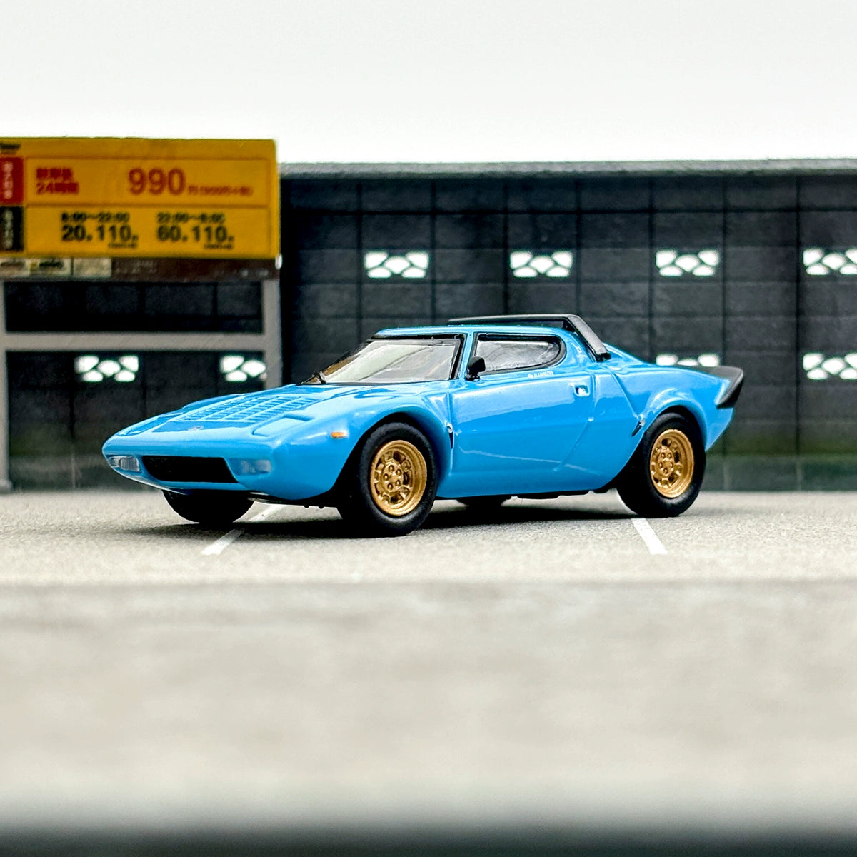 MINIGT 1:64 #624 Lancia Stratos HF Stradale Azzuro Chiaro Alloy car model