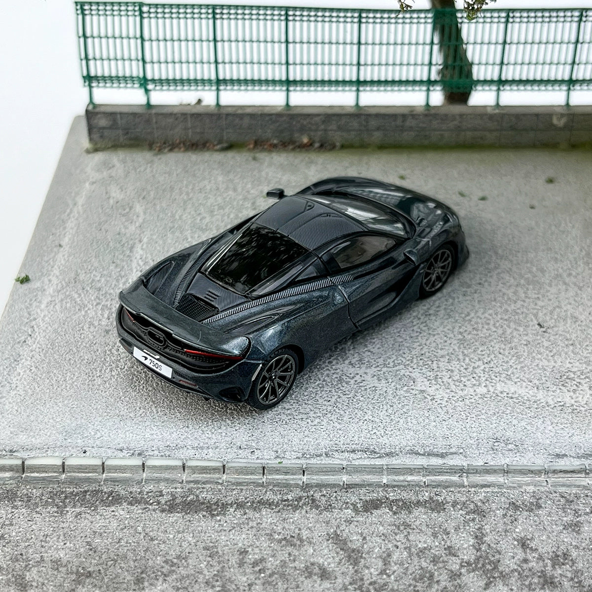 MINIGT #815 1:64 McLaren 750S Grey Alloy car model