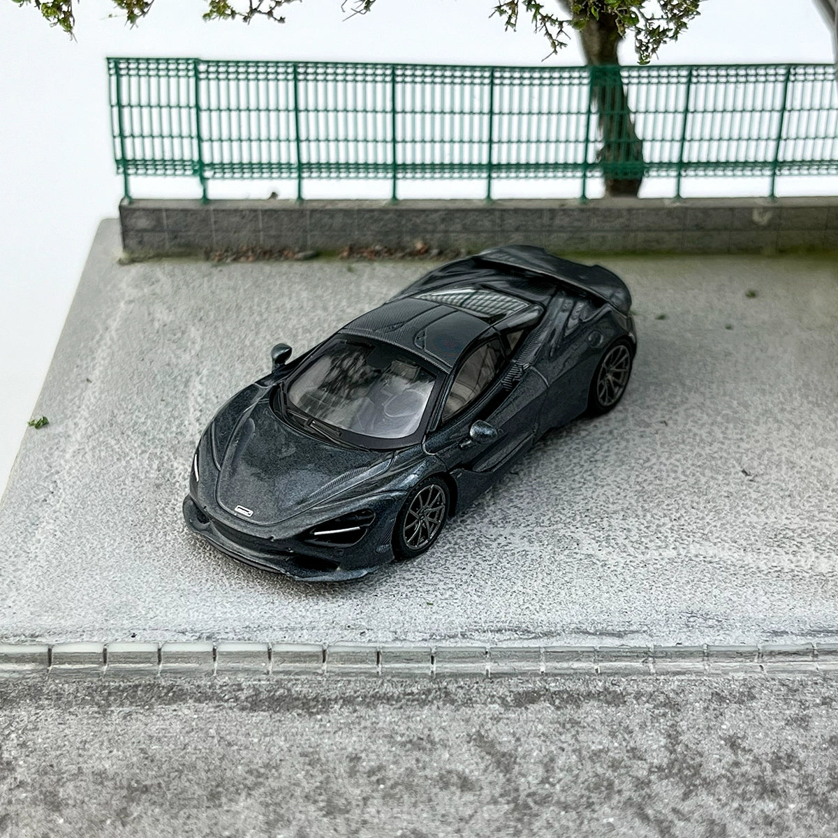 MINIGT #815 1:64 McLaren 750S Grey Alloy car model