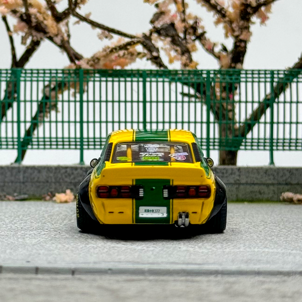 INNO 1:64 LBWK MAZDA RX3 SAVANNA Alloy car model