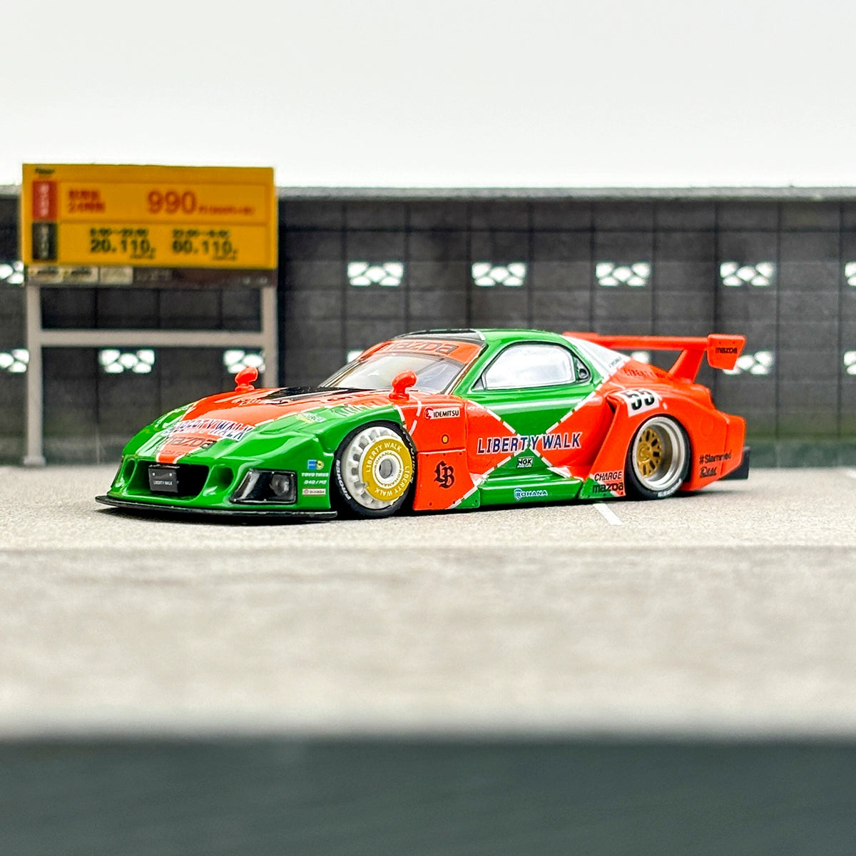 INNO Malay Limited Edition 1:64 LBWK Mazda RX7 FD3S LB-SUPER Alloy car model