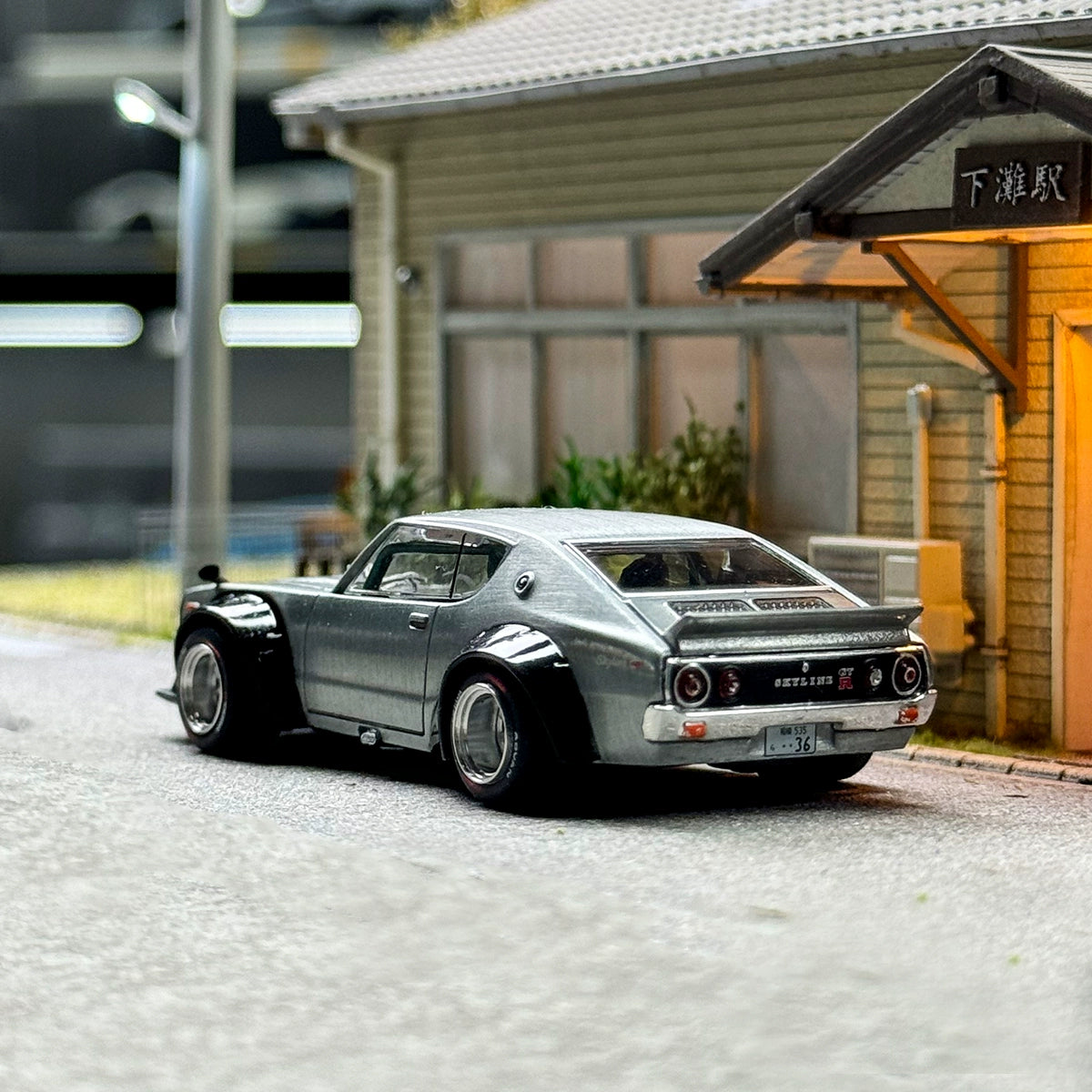 POP RACE 1:64 Nissan  SKYLINE GT-R KPGC110 Alloy car model