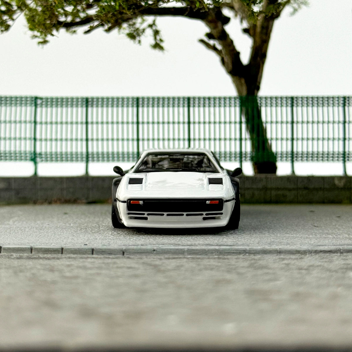 INNO 1:64 308GTB LBWK  Alloy car model