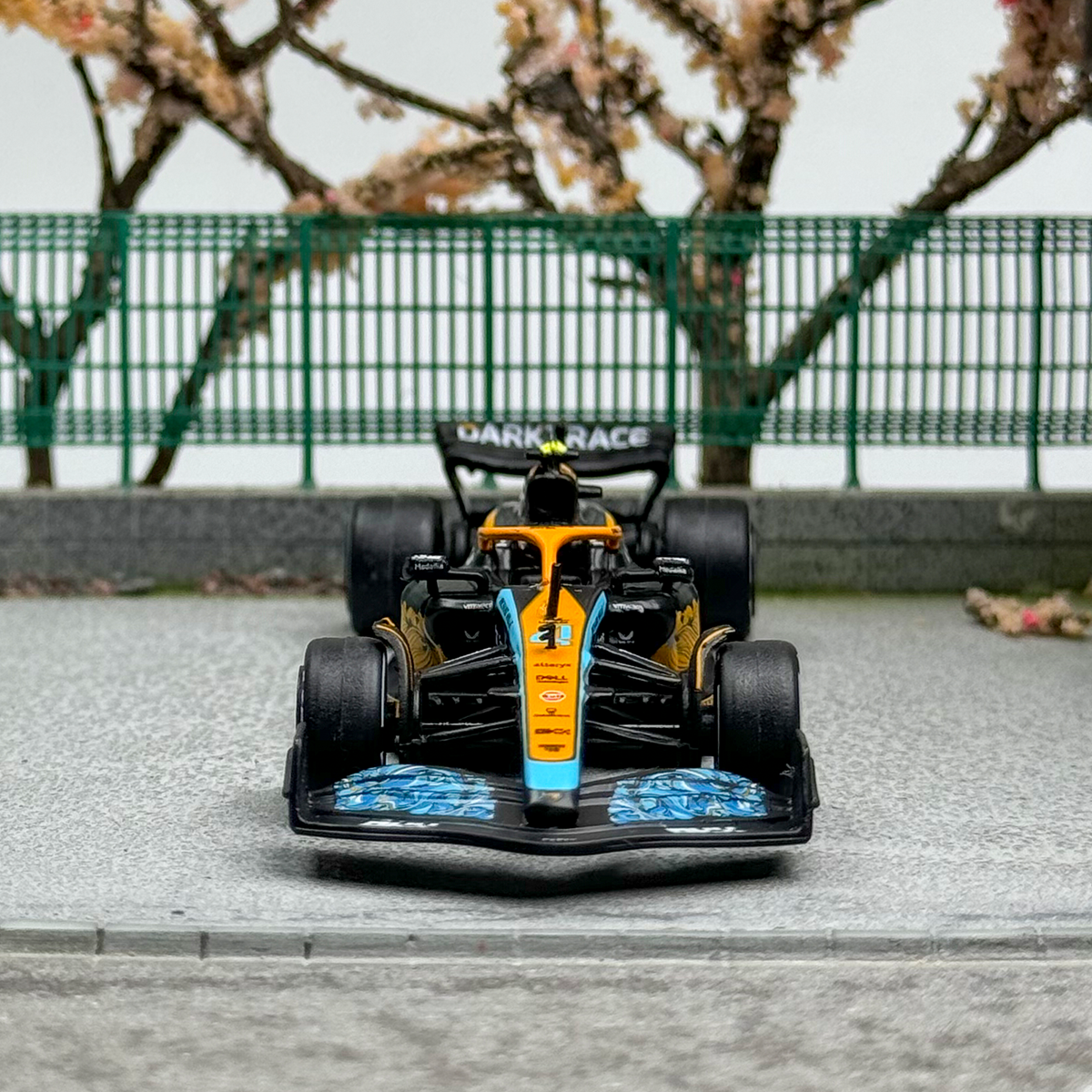 TW Tarmac Works 1:64 McLaren MCL36 Abu Dhabi Grand Prix 2022 Lando Norris F1 Alloy car model