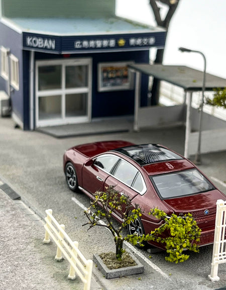 MINIGT 1:64 #952  BMW i7 xDrive60 Aventurin Alloy car model