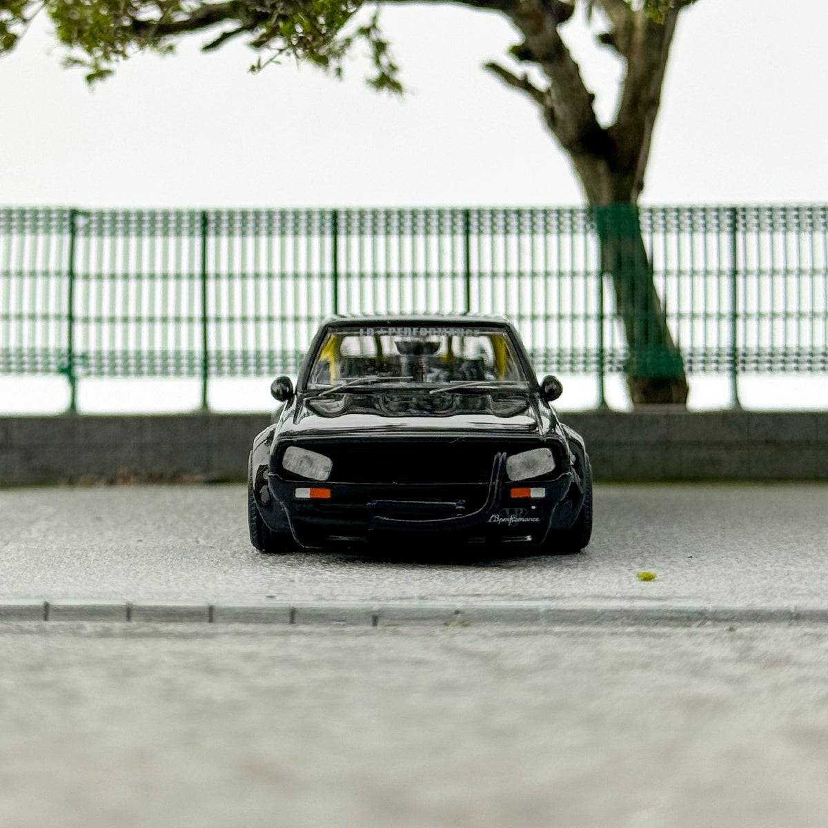 INNO 1:64 LB Works NISSAN 2000 GTR KPGC110 Black Alloy car model