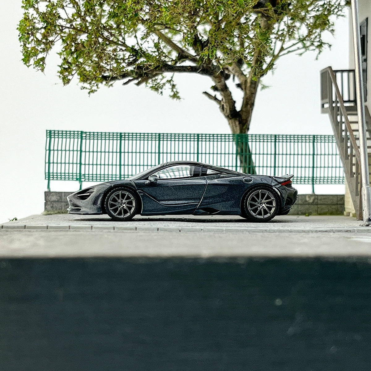 MINIGT #815 1:64 McLaren 750S Grey Alloy car model