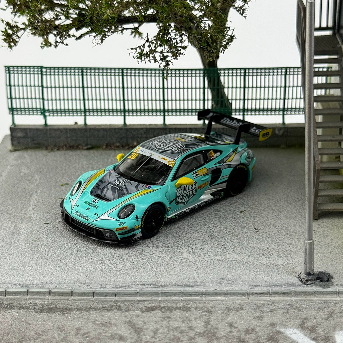 MINIGT 1:64 Porsche 911 GT3 R #804 HubAuto Racing Alloy car model