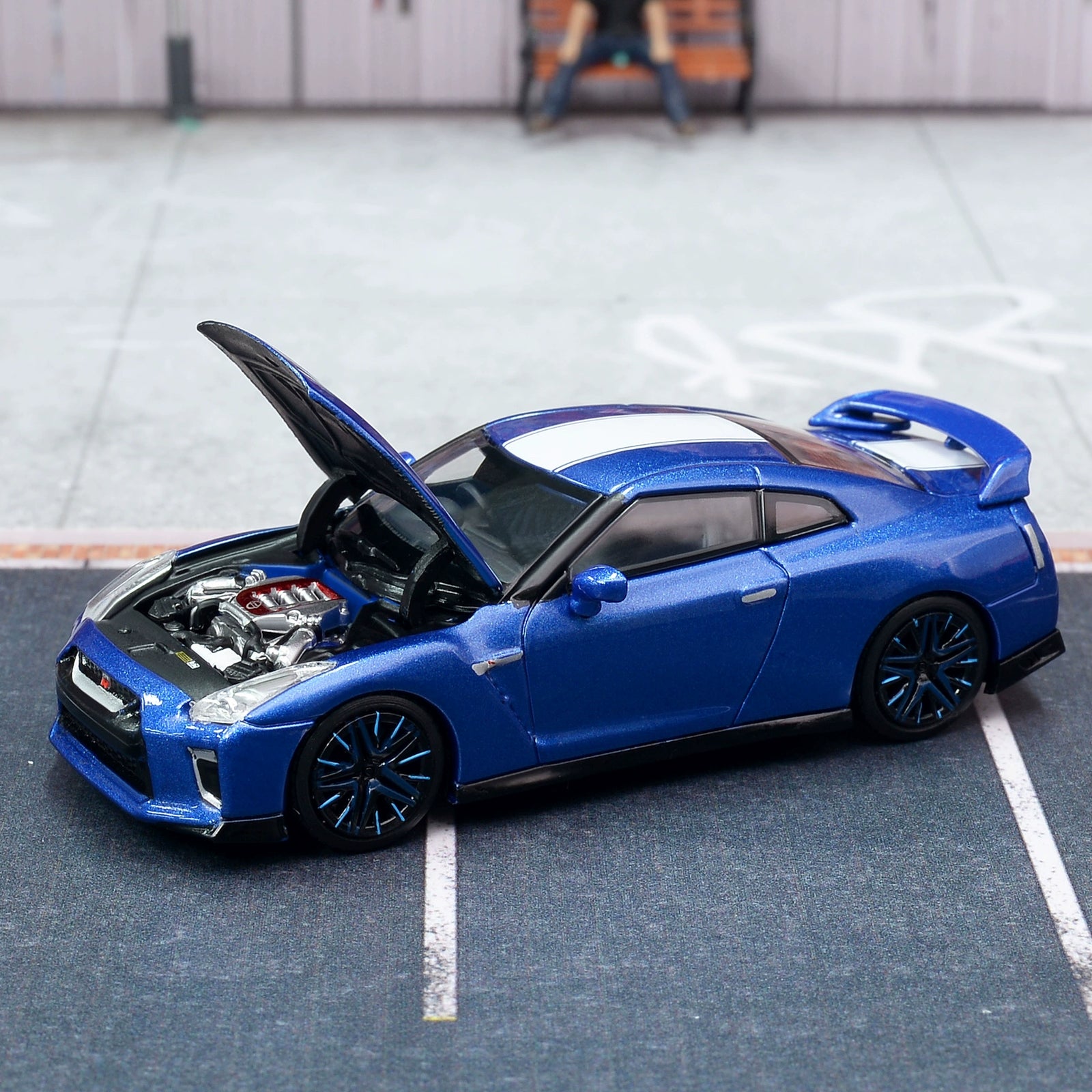 1:64 MH MOTORHELIX Nissan GT-R(R35) 50th Alloy car model