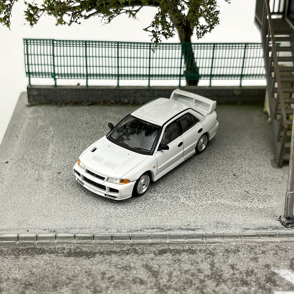 Tarmac Works TW 1:64 Mitsubishi Lancer RS Evo lll 3 Alloy car model