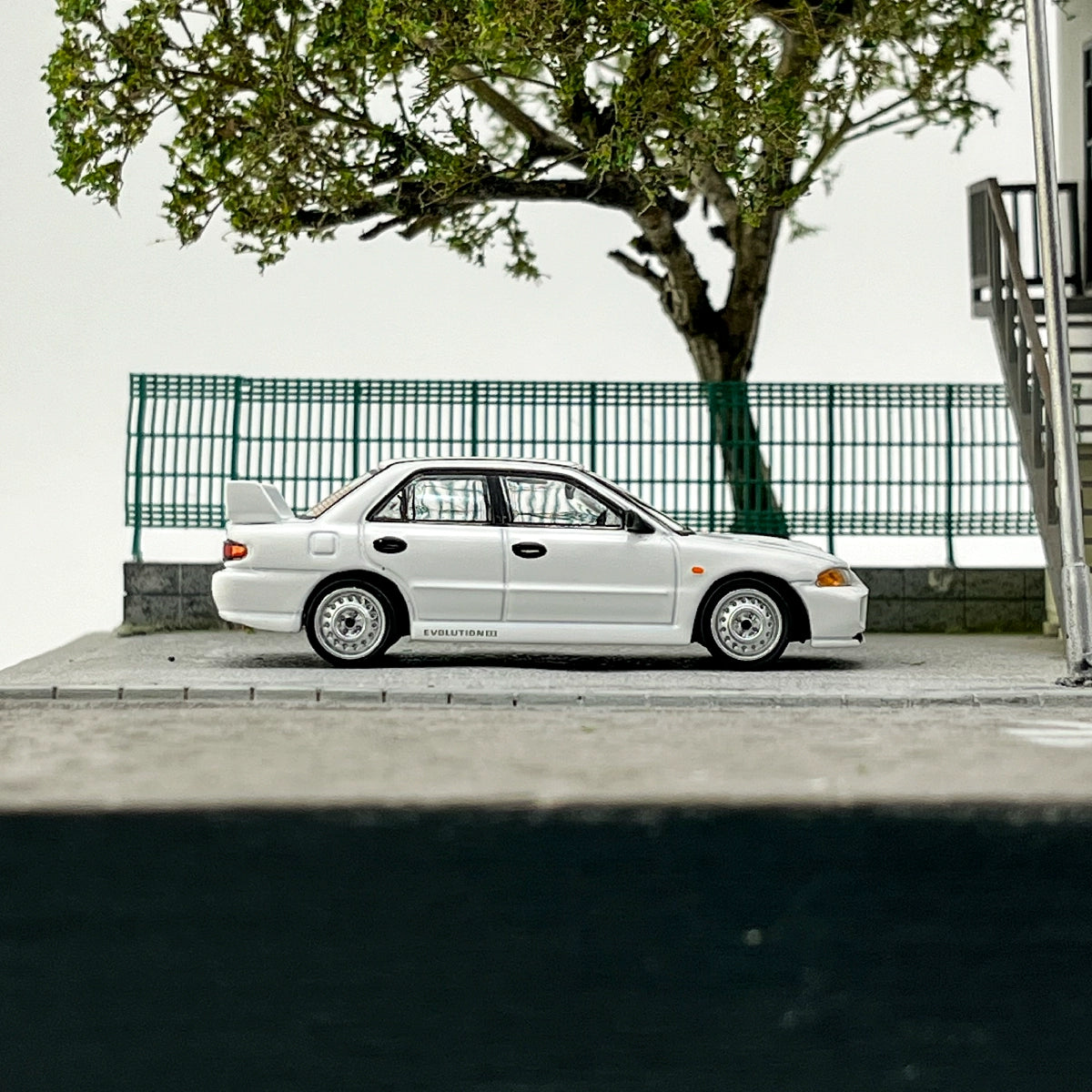 Tarmac Works TW 1:64 Mitsubishi Lancer RS Evo lll 3 Alloy car model