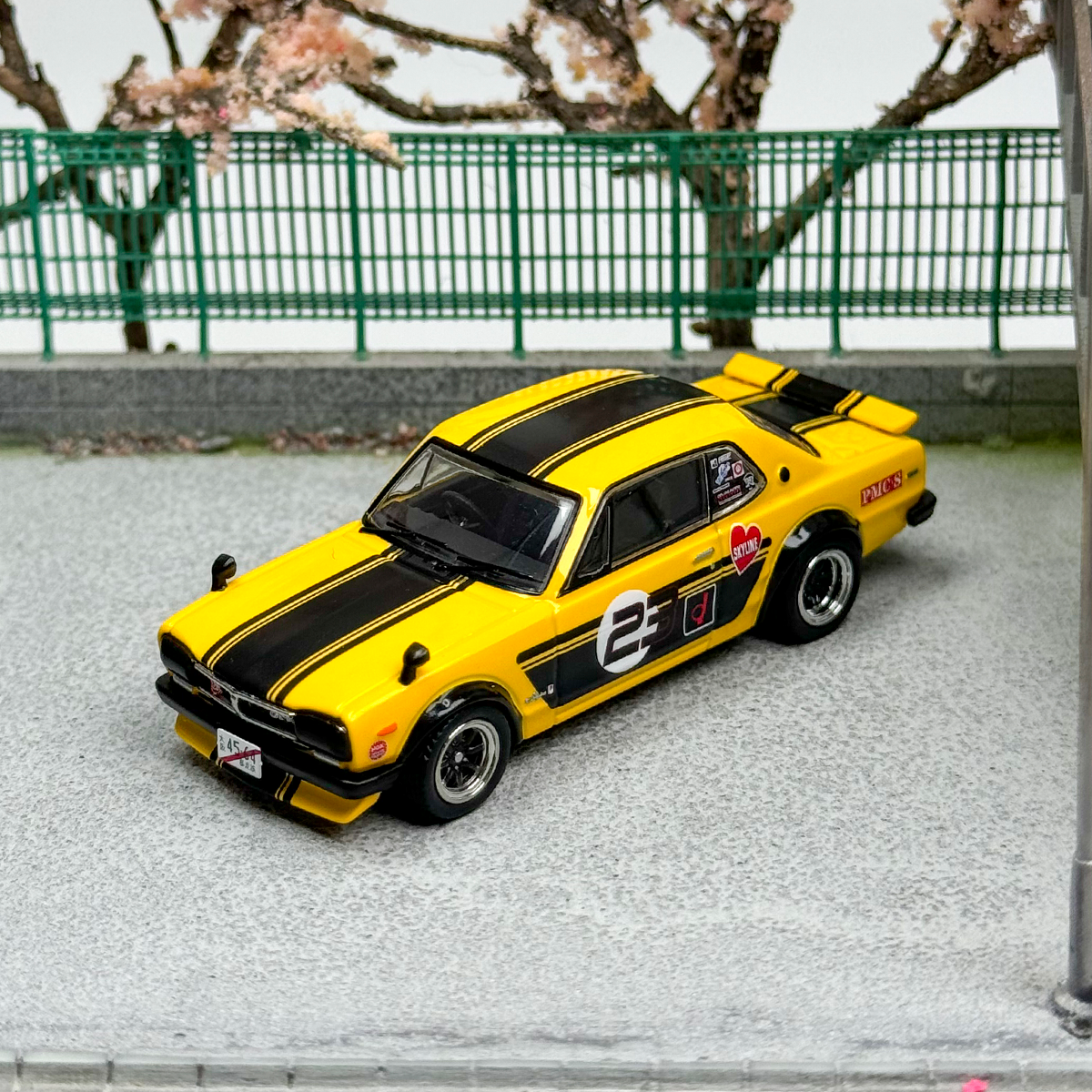 INNO 1:64 Nissan Skyline 2000 GT-R KPGC10 #23 Alloy car model