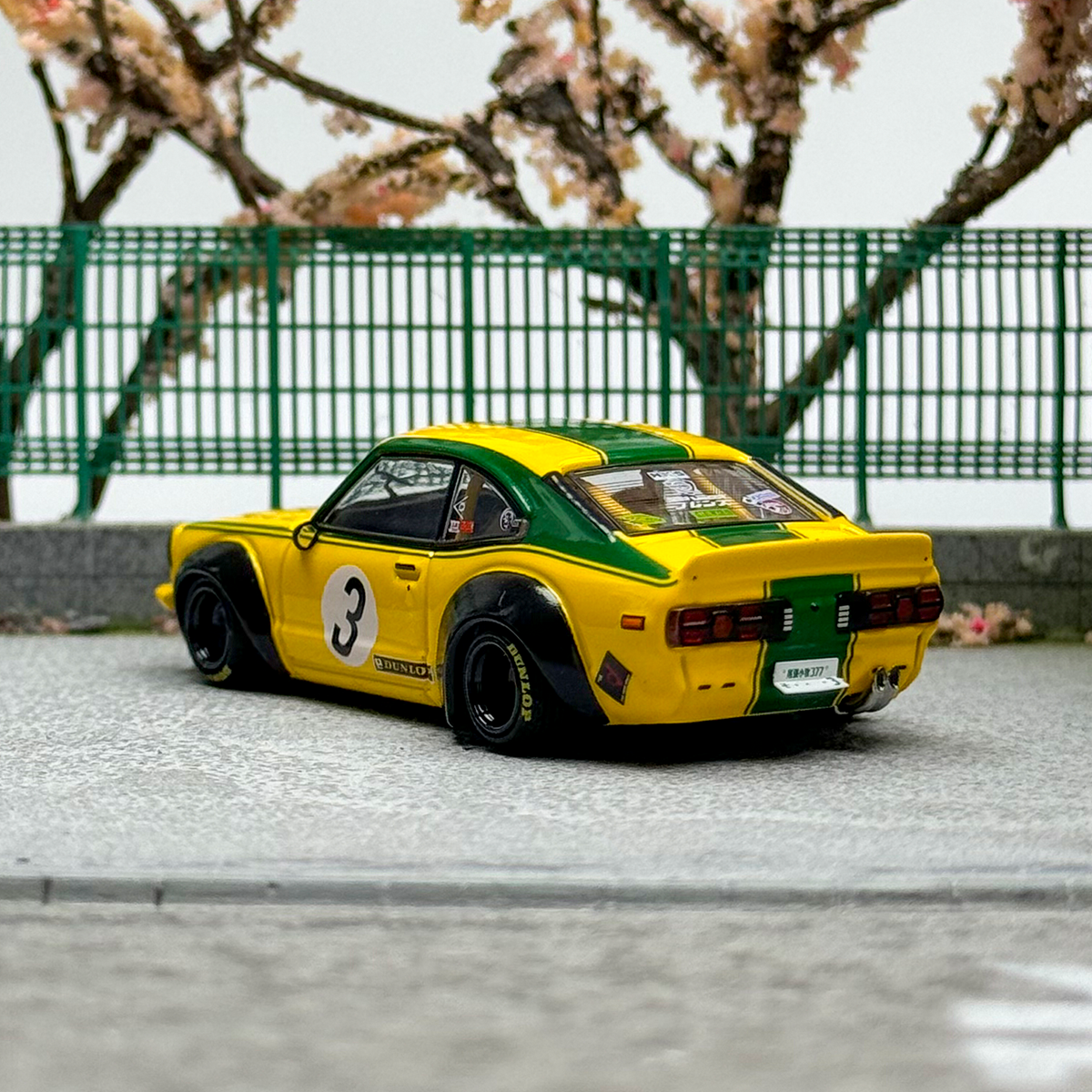 INNO 1:64 LBWK MAZDA RX3 SAVANNA Alloy car model