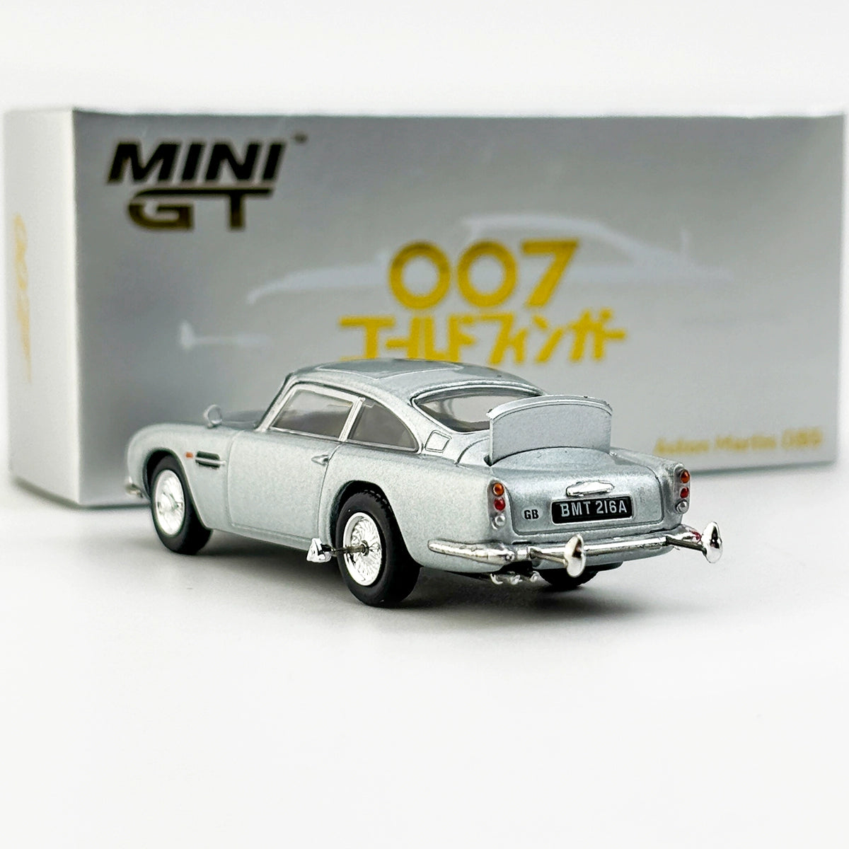 MINIGT #900 1:64 ASTON Martin DB5 -007 Alloy car model