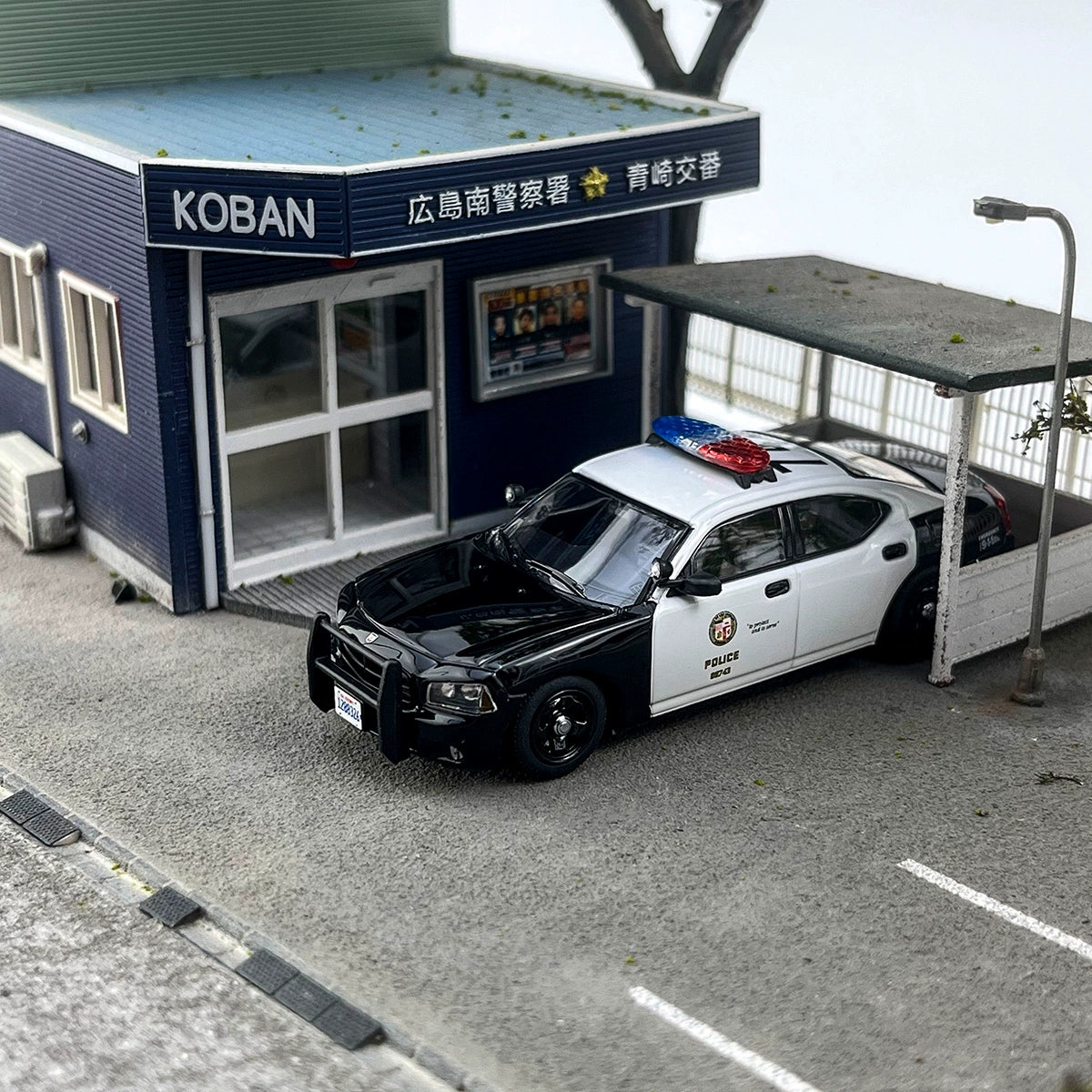 Rollin 1:64  Dodge Charger LAPD Alloy car model