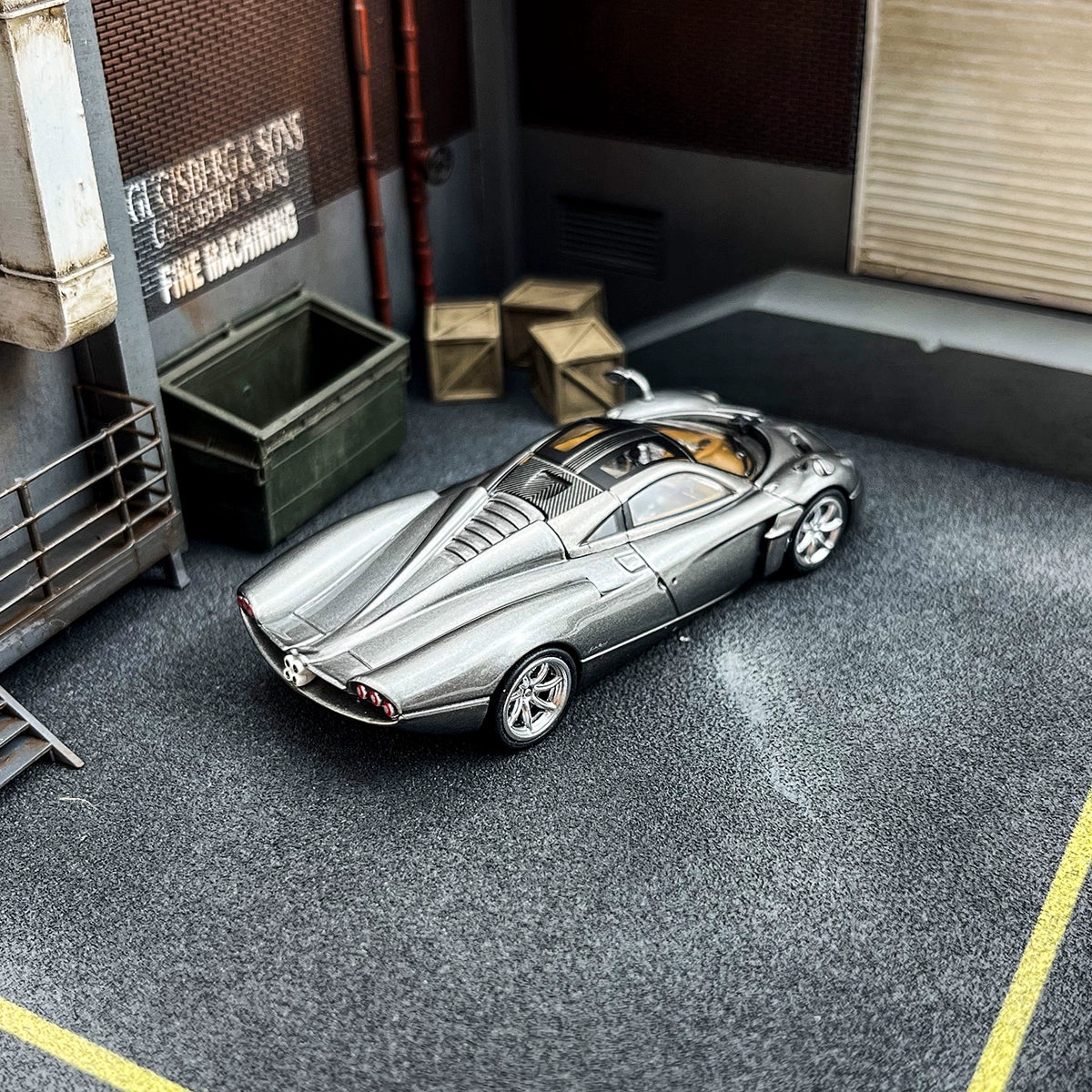 CM 1:64 Pagani Huayara Codalunga HEC Alloy car model