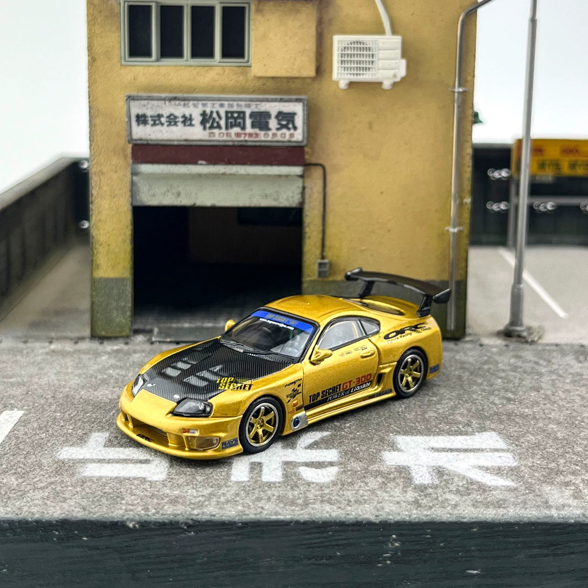 INNO Model 1:64 Toyota SUPRA A80 TOP SECRET GT300 Alloy car model