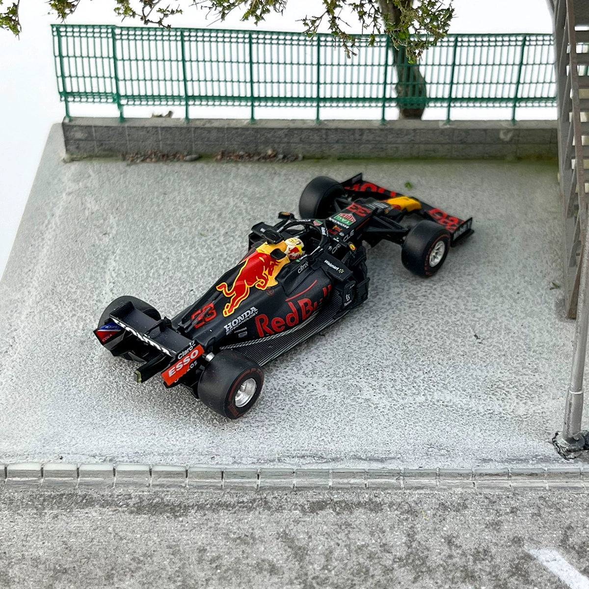 MINIGT 1:64 #835 / #836 Red bull RB16B Max Verstappen/Sergio Perez Alloy car model