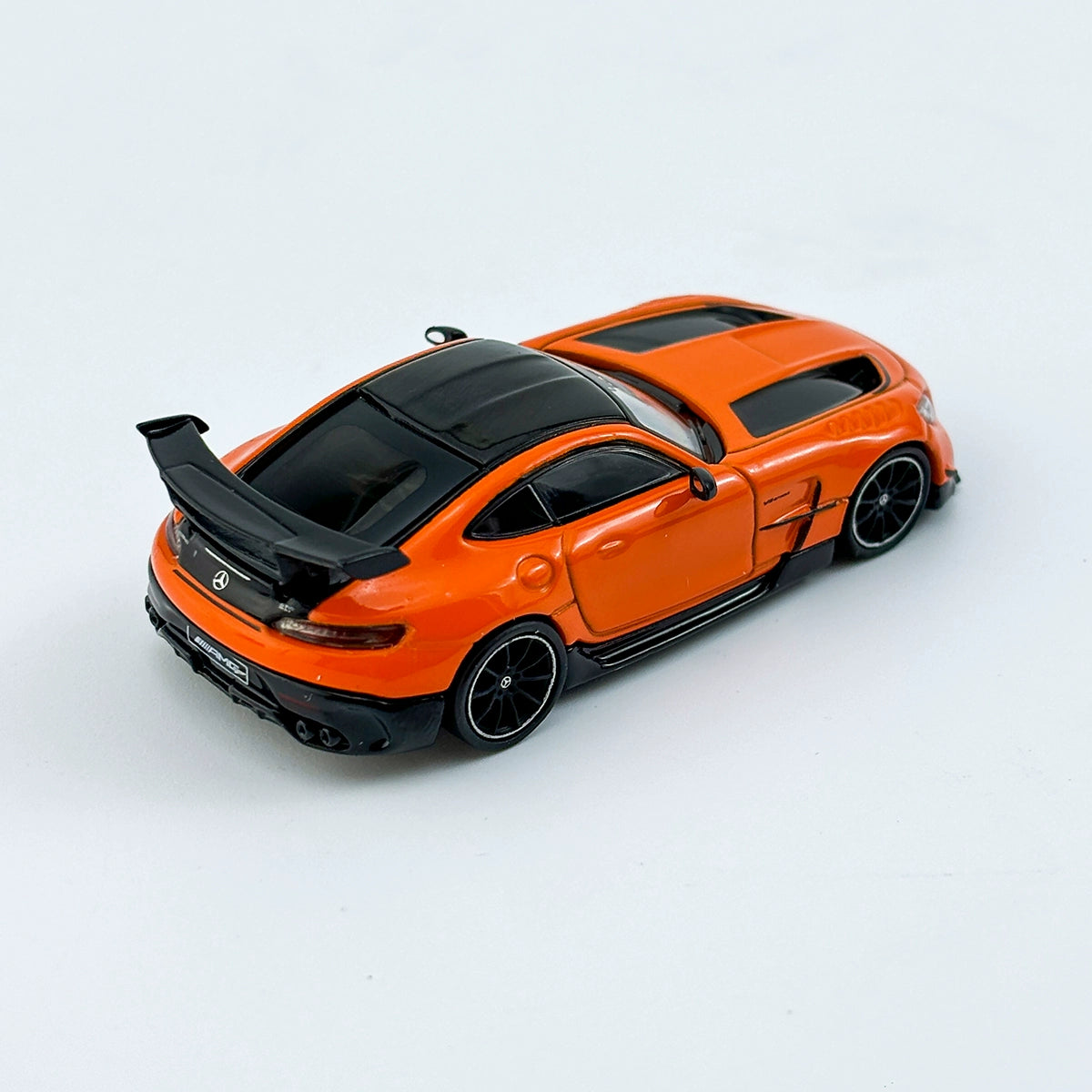 Tarmac Works TW 1:64 Mercedes-Benz AMG gt Black Series Alloy car model