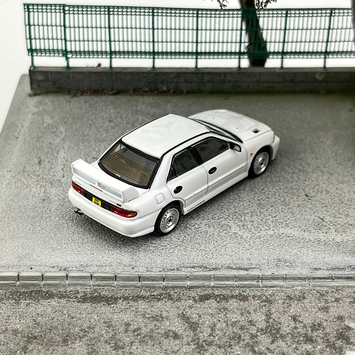 Tarmac Works TW 1:64 Mitsubishi Lancer RS Evo lll 3 Alloy car model