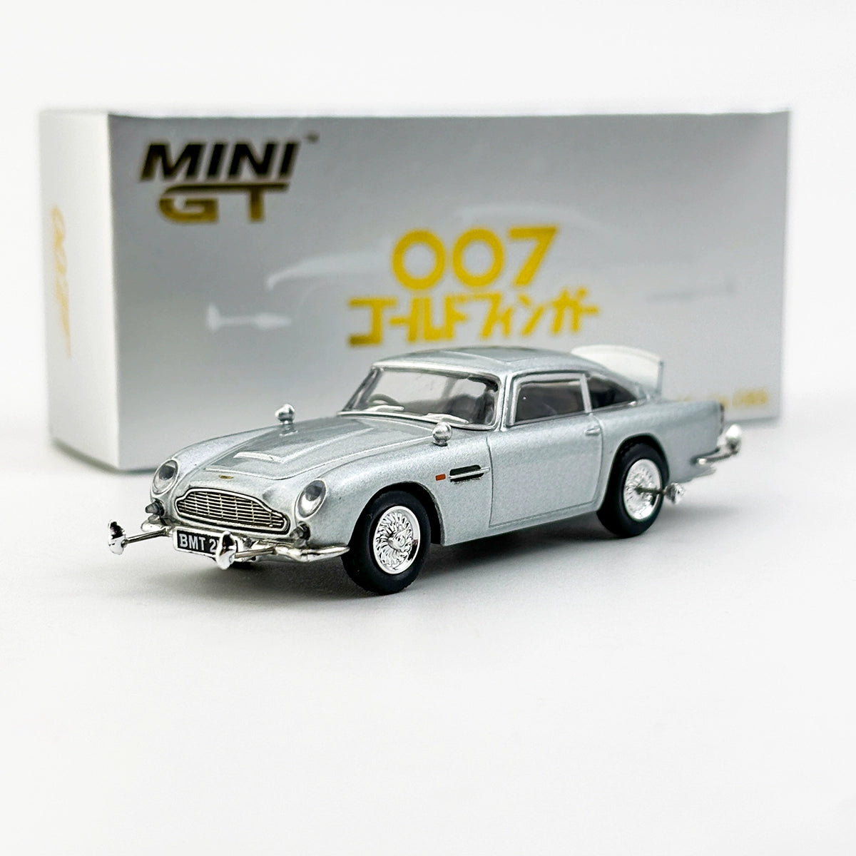 MINIGT #900 1:64 ASTON Martin DB5 -007 Alloy car model
