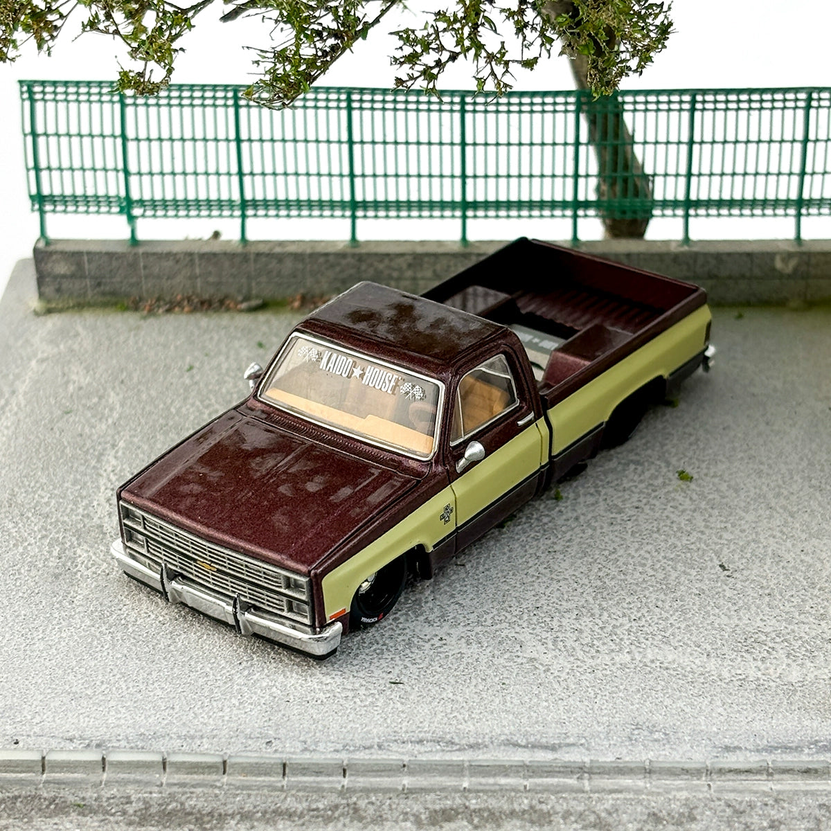MINIGT Kaido House //145 1:64 Chevrolet Silverado Pick-Up Alloy car model