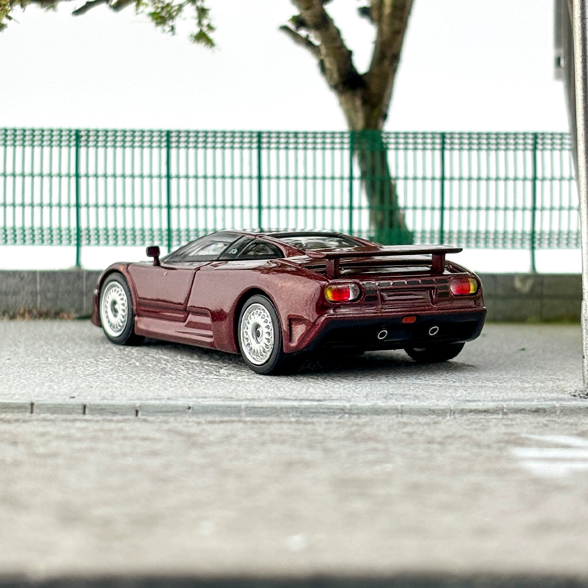 MINIGT 1:64 #806 Bugatti EB110 Dark Red Metailc Alloy car model