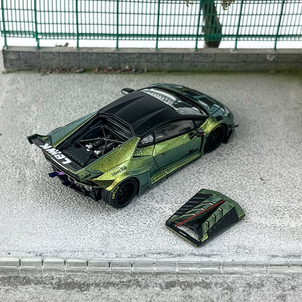 KING MODEL 1:64 GT SHOW Lamborghini  Huracñan Alloy car model