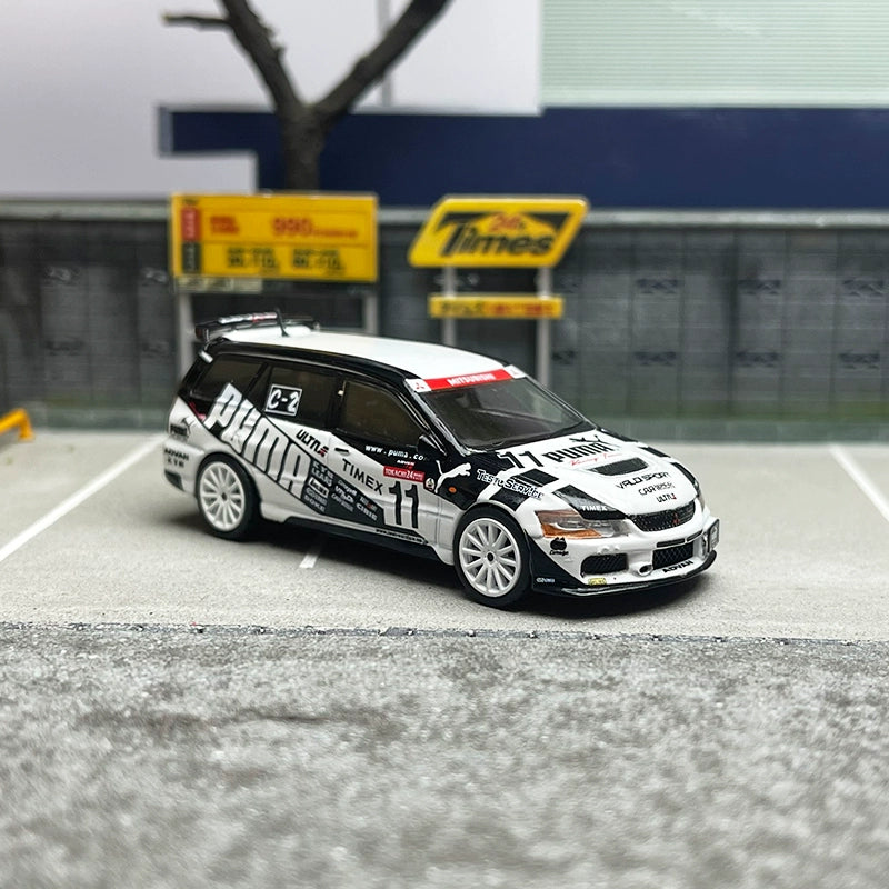 TARMAC WORKS 1:64 Mitsubishi Lancer Evolution Wagon Alloy car model
