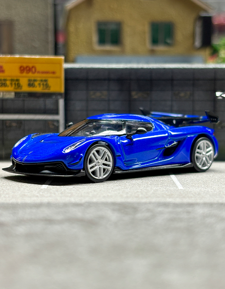 Tarmac Works TW 1:64 Koenigsegg Jesko Attack Alloy car model