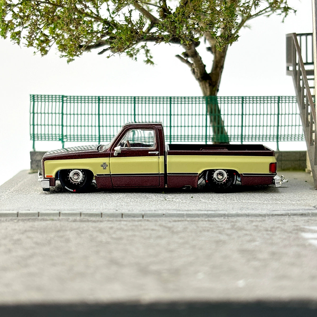 MINIGT Kaido House //145 1:64 Chevrolet Silverado Pick-Up Alloy car model