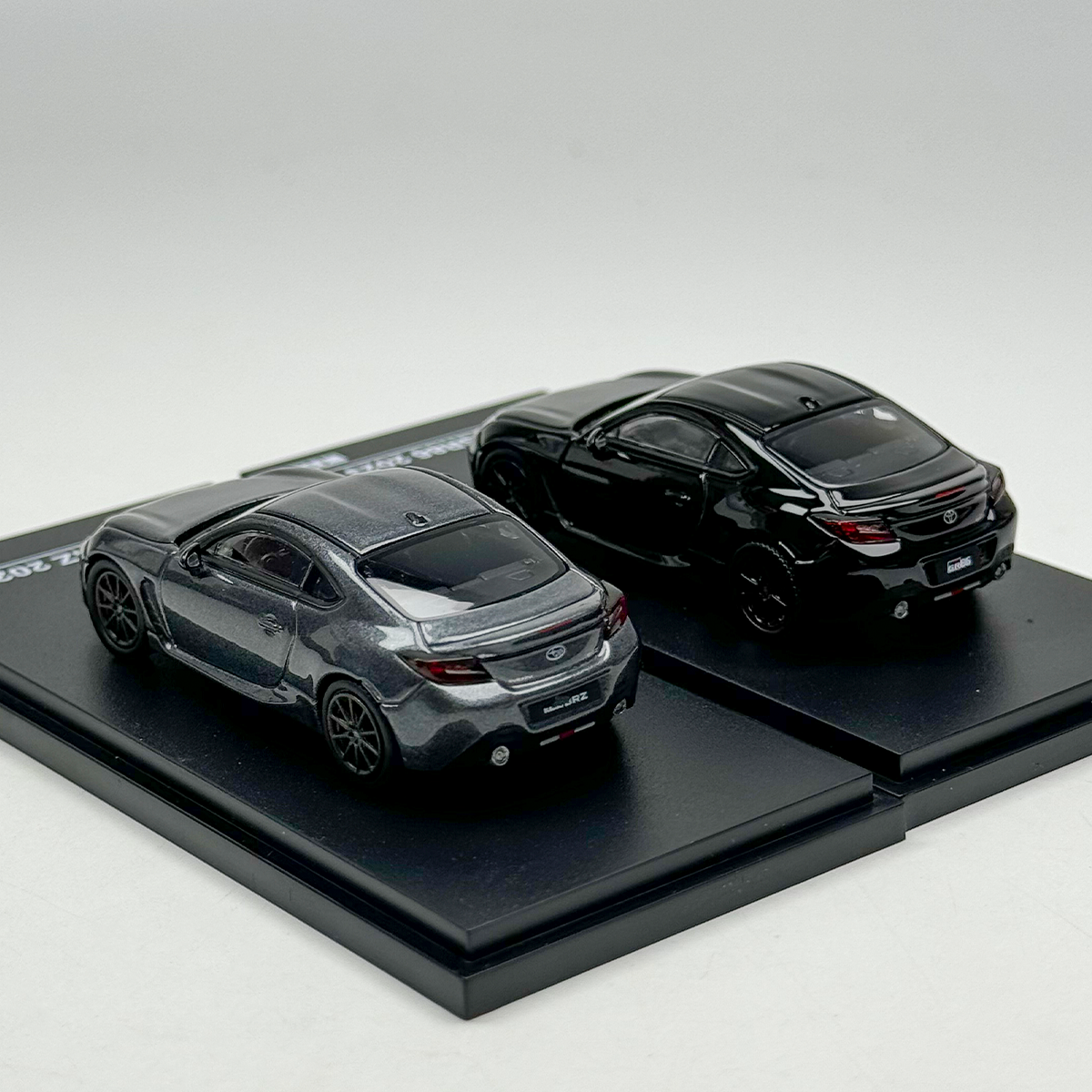 AR box 1:64 Toyota GR86 / Subaru BRZ 2023 Alloy car model