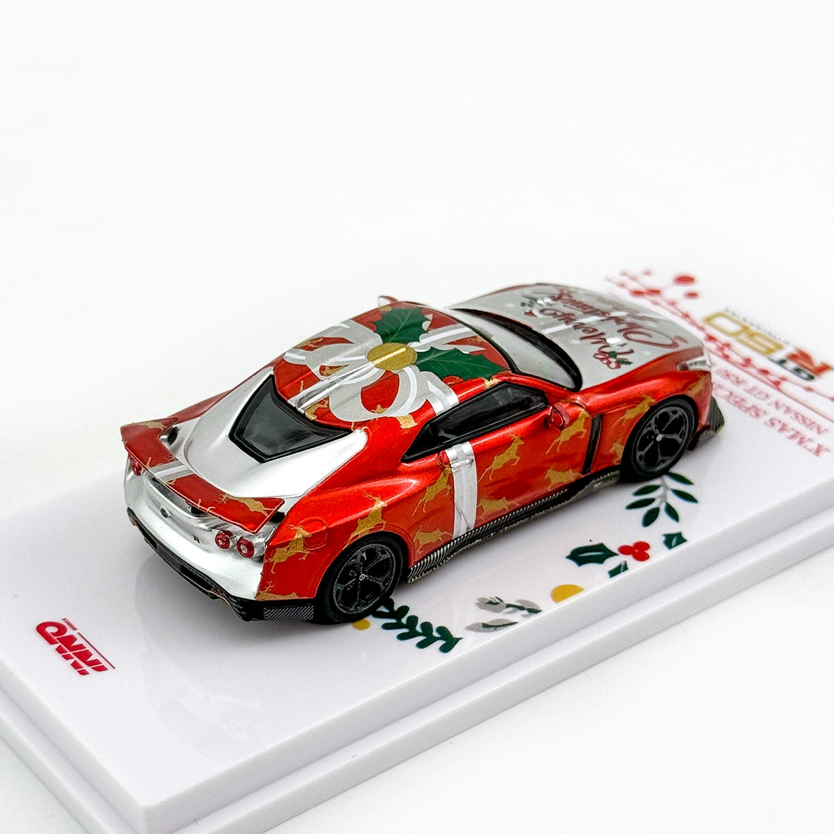 INNO 1:64 Nissan GT-R50 Christmas Edition 2024 Alloy car model
