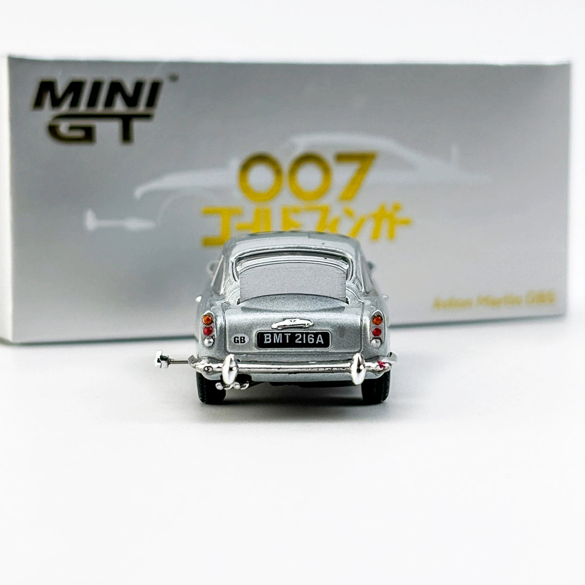 MINIGT #900 1:64 ASTON Martin DB5 -007 Alloy car model