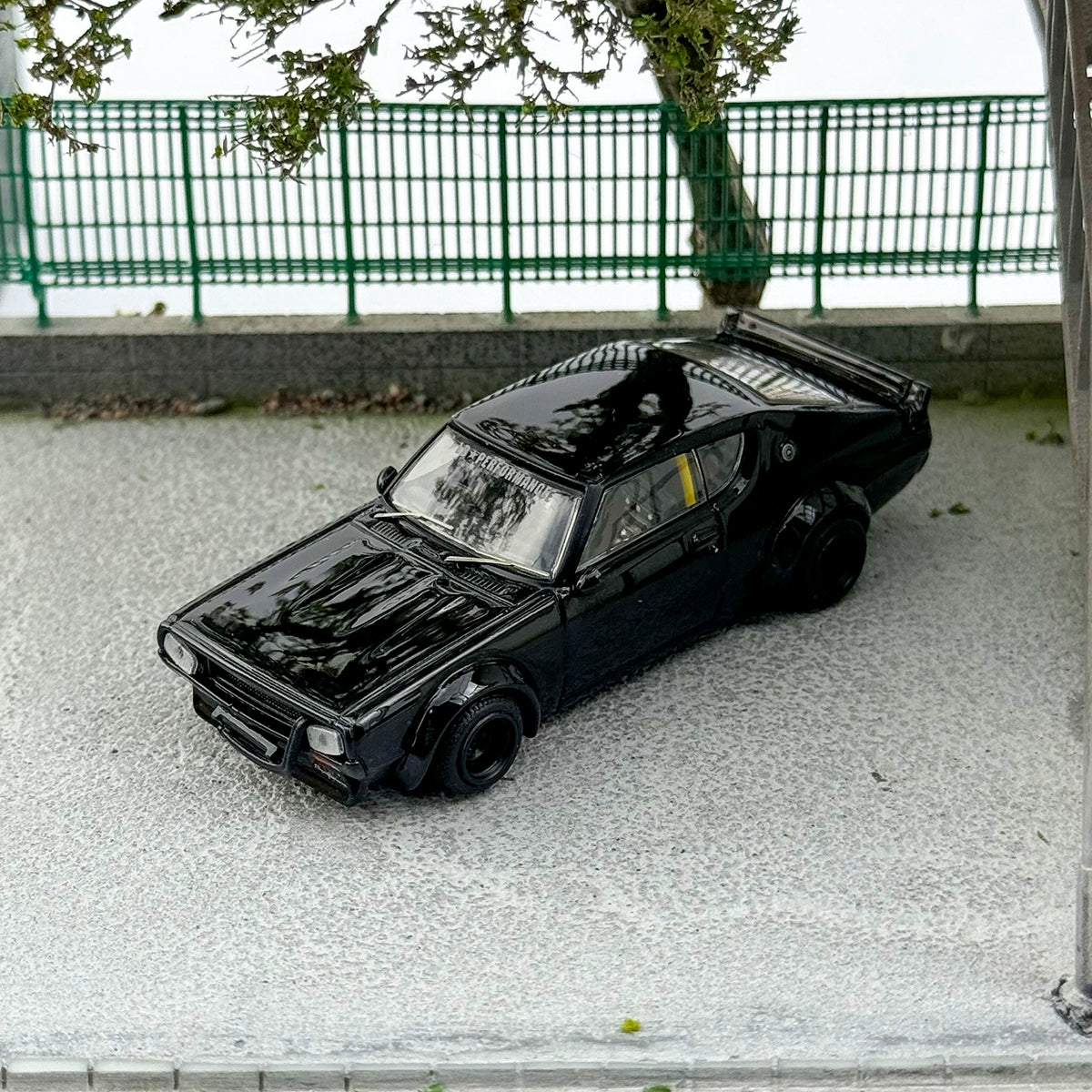 INNO 1:64 LB Works NISSAN 2000 GTR KPGC110 Black Alloy car model