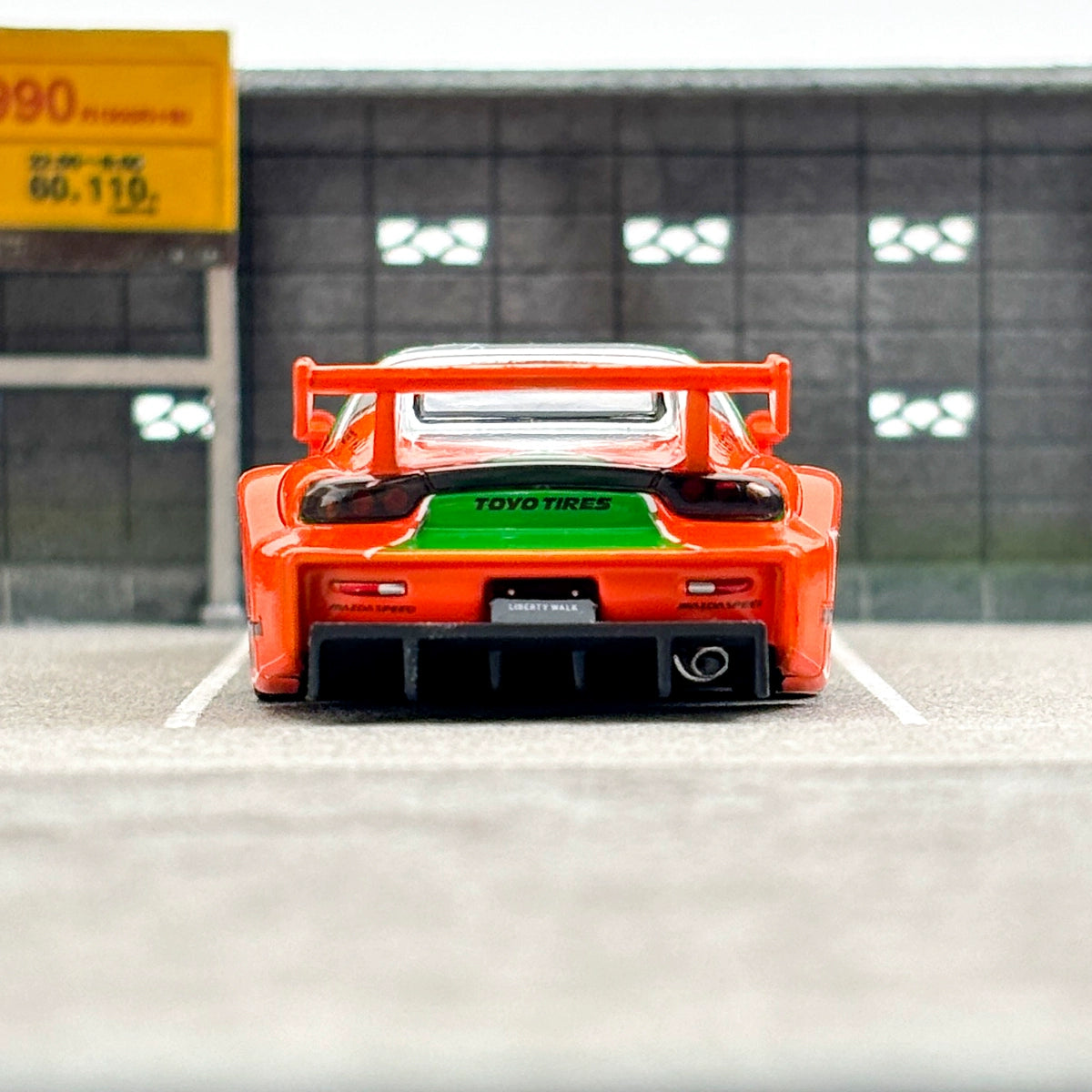 INNO Malay Limited Edition 1:64 LBWK Mazda RX7 FD3S LB-SUPER Alloy car model