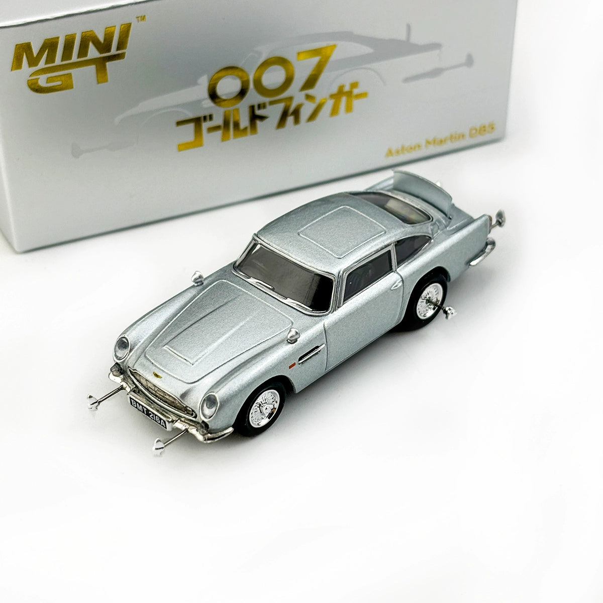 MINIGT #900 1:64 ASTON Martin DB5 -007 Alloy car model