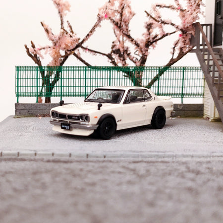 INNO 1:64 NISSAN SKYLINE 2000 GTR KPGC10 Alloy car model
