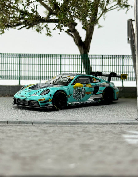 MINIGT 1:64 Porsche 911 GT3 R #804 HubAuto Racing Alloy car model