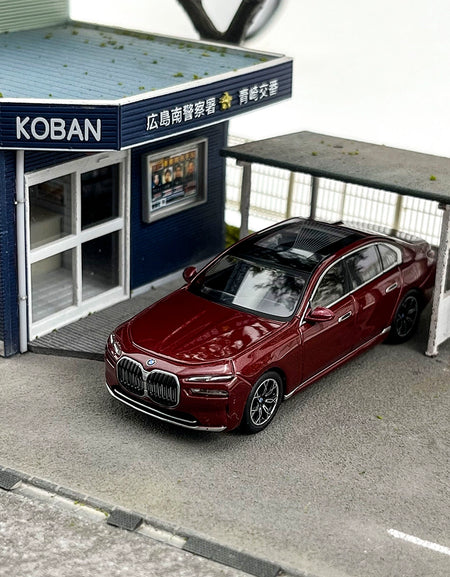 MINIGT 1:64 #952  BMW i7 xDrive60 Aventurin Alloy car model