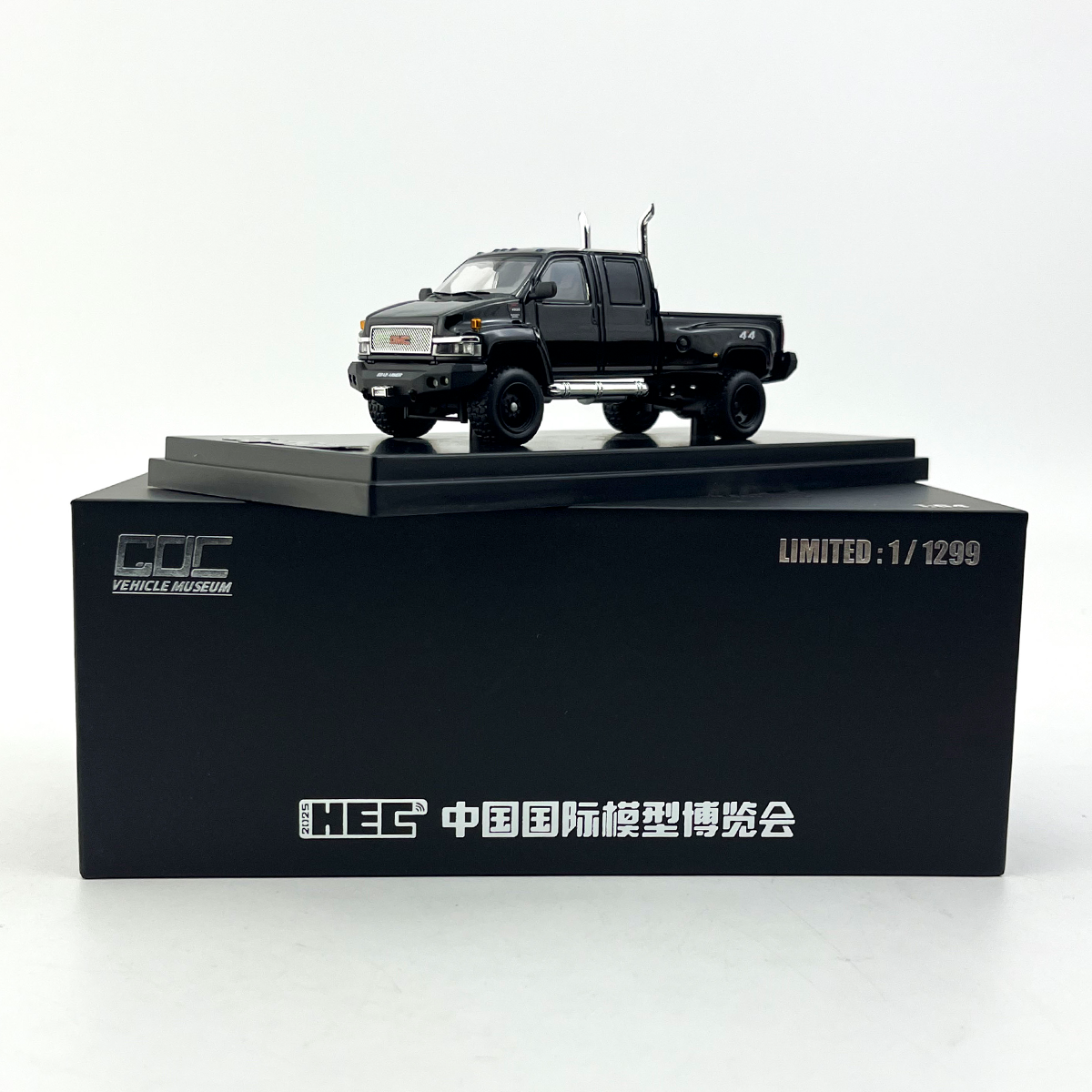 GOC Top Kick 1:64 Scale GMC C4500 Alloy Diecast Metal Pickup Truck Model - Beijing Expo Limited Collector's Edition (Premium Die-Cast Car Replica)